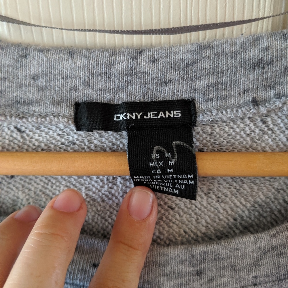 DKNY woman sweatshirt